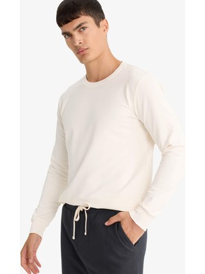 DeFacto Slim Fit Dar Kesim Bisiklet Yaka Uzun Kollu Tişört F3646AX25AU