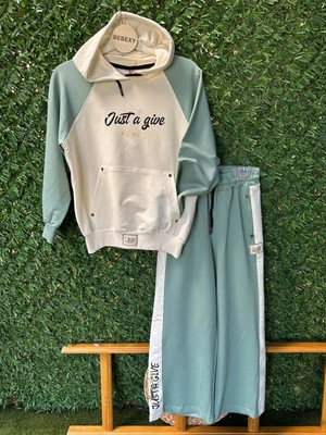 Oust A Give Baskılı Kız Eşofman Takımı