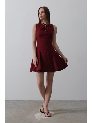 Infivento Fiyonk Detay Sıfır Kollu Mini Elbise - Bordo
