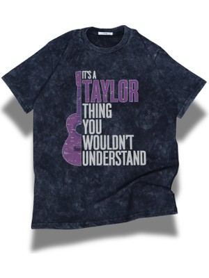 Unisex Gitarlı Taylor Yazılı Yıkamalı T-Shirt, Oversize Taylor Swift Temalı Retro Tişört