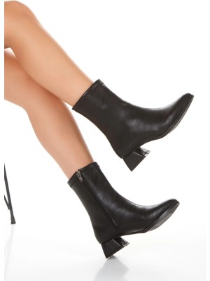 MFT Ayakkabı Siyah Kısa Kalın Topuklu Sivri Burunlu Bot Suni Deri Günlük Kullanım İçin Şık Tasarım