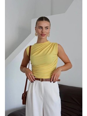 Kadın Bisiklet Yaka Büzgülü Sandy Sıfır Kol Bluz