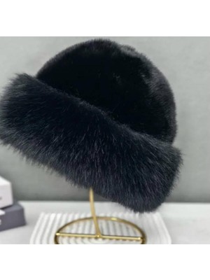 Siyah Unisex Peluş Şapka – Yumuşak Kürk Görünümlü Bere