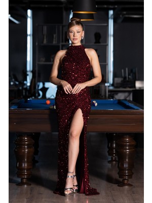 Halter Yaka Bacak Dekolteli Uzun Pullu Abiye ABU5135