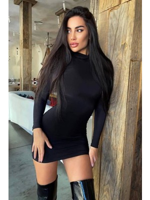 Dik Yaka Kollu Likralı Mini Siyah Elbise