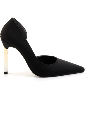 Mat Siyah  Kadın Klasik Topuklu Ayakkabı K01614100138