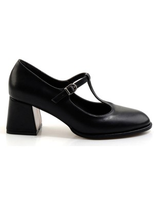 Siyah  Kadın Klasik Topuklu Ayakkabı K01231467809