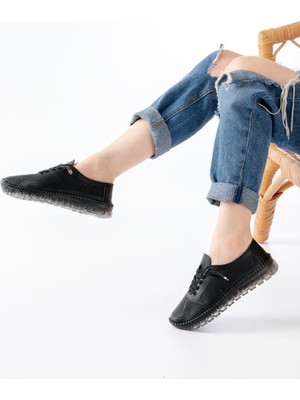 S-365  Siyah Desenli Hakiki Deri Şeffaf Taban Kadın Spor Ayakkabı