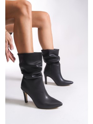 Riccon Lesxipha Kadın Körüklü Kısa Çizme Siyah Cilt Malzemeden Şık Tasarım 0012203