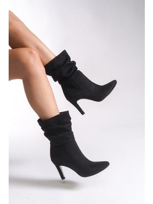 Riccon Kadın Körüklü Kısa Çizme Siyah Süet Topuklu Şık Tasarım 0012203