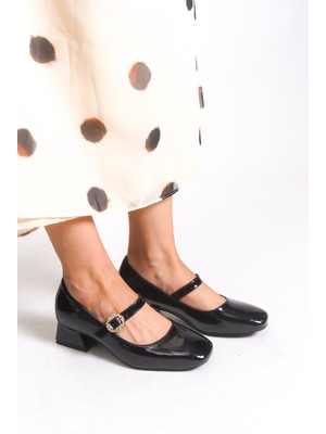 Riccon Miraveldin Kadın Topuklu Ayakkabı 00121122