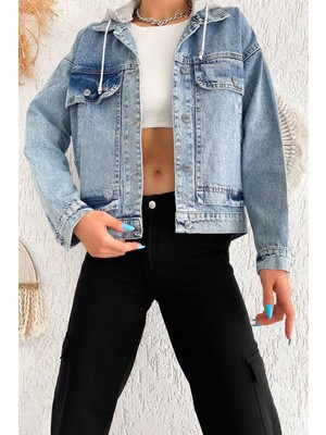 Kadın Çıkarılabilir Kapüşonlu Cepli Denim Ceket – Astarsız & Çok Amaçlı Kullanım