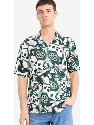 DeFacto Regular Fit Apaş Yaka Desenli Kısa Kollu Gömlek E4781AX25SM