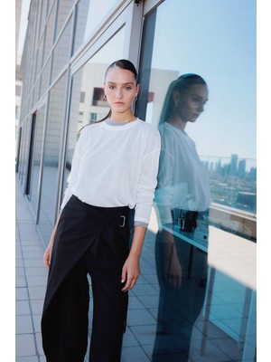 DeFacto Relax Fit Bisiklet Yaka Uzun Kollu Tişört G0291AX25AU