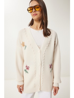 Happiness İstanbul Çiçek Nakışlı Dokulu Triko Hırka LKG0004 Krem