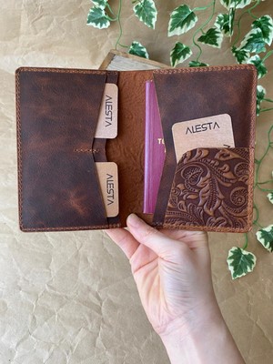 Alesta Leather Atelier (Isim Yazıyoruz) El Yapımı Deri Pasaport Kılıfı / Pasaport Cüzdanı