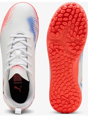 Puma Future 8 Play Tt Çocuk Beyaz Halı Saha Kramponu.01