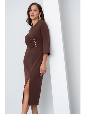 Kadın Kahverengi Düğme Detay Midi Davet Elbisesi