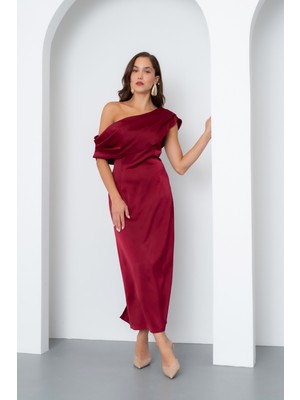 Kadın Bordo Degaje Yaka Saten Elbise