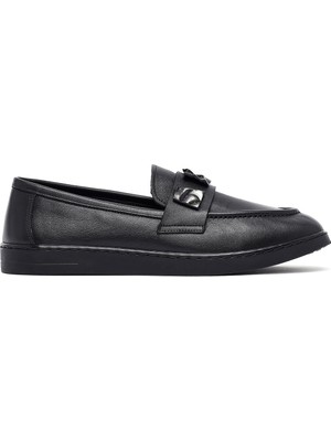 Kadın Siyah Tokalı Deri Loafer 25AFD204218