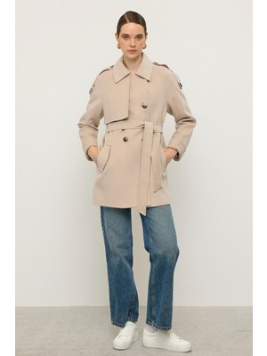 Reglan Kol Apolet ve Pelerin Detaylı Kaşmir Kaban Açık Bej 3131