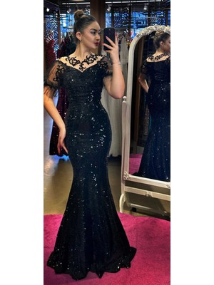 Abiyeniall Siyah Balon Kollu Dantel Detaylı  Balık Etekli Pul Payet Uzun Abiye Elbise 7462