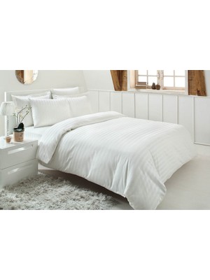 Özdilek Line Çift Kişilik Saten Nevresim Takımı Krem Renkli Çizgili Desenli 200 x 220 cm