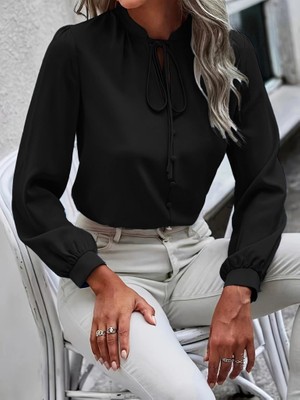 Ahes Shopping Kadın Uzun Kollu Yakalı Yakadan Bağcıklı Düğmeli Sandy Bluz