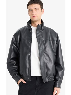 DeFacto Su İtici Oversize Fit Geniş Kalıp Dik Yaka İç Cepli Çıtçıt Kapamalı Beli Lastikli Deri Ceket Mont D2427AX25AU