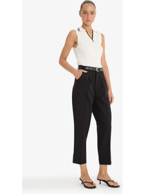 DeFacto Carrot Fit Cep Detaylı Yüksek Bel Düz Paça Gabardin Pantolon F7446AX25AU