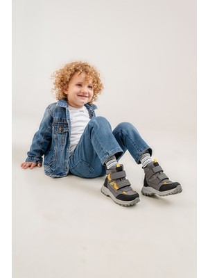 Mnpc Erkek Çocuk Gri Su Geçirmez Anatomik Günlük Bot