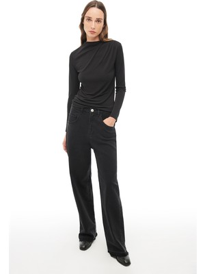 Siyah Balıkçı Yaka Slim Fit Bluz