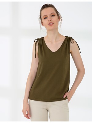 Pierre Cardin Kadın Haki Kolsuz Tişört 50200747-VR027