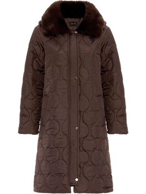 Yakası Kürklü Çıkabilir Kapüşonlu Fermuar Kapamalı Kapitone Mont Kahve 6784