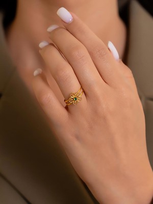 14 Ayar Altın Yeşil Taşlı Papatya Yüzük