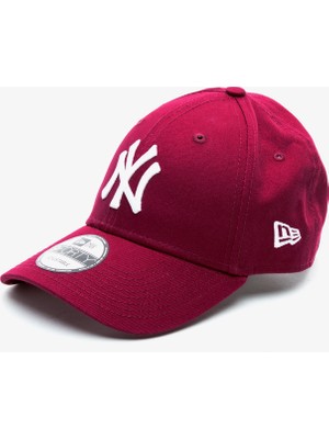 New Era 940 League Essentials Neyyan Kırmızı Şapka Ayarlanabilir Tasarım ile Rahat Kullanım