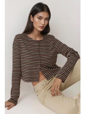 Hiccup Kadın Yuvarlak Yaka Basic Düğmeli Üst Çok Renkli