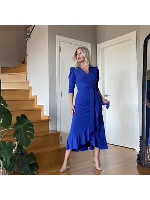 Krep Kumaş Midi Boy Kuşaklı Uzunkol Elbise