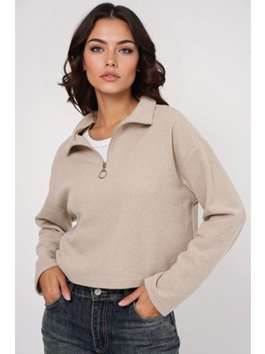 Hiccup Kadın BDART Rahat Fit, Fermuarlı Yaka Kısa Kazak Krem Doğal