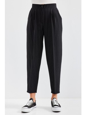 Hiccup Kadınlar BDART Yüksek Bel Şeritli Plise Detaylı Bilek Pantolonu Siyah