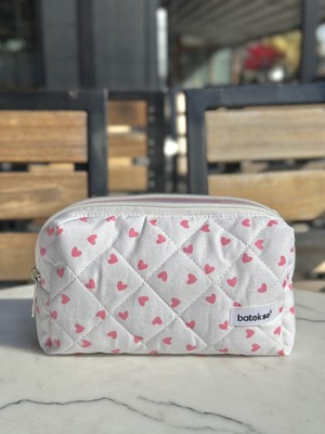 Pembe Mini Kalp Desenli Renkli Kalem Çantası, Şık ve Şeker Tasarım