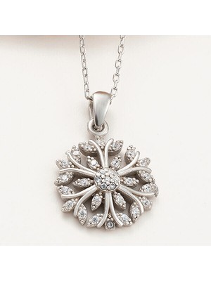 Çiçek Desenli  925 Ayar Gümüş Kadın Kolye
