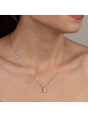  Taşlı Baget Tek Taş 925 Ayar Gümüş Kolye