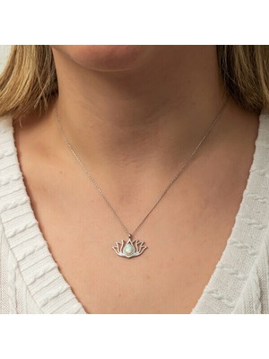 Opal Taşlı Lotus 925 Ayar Gümüş Kadın Kolye
