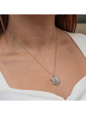 Kartaneli Lotus Çiçegi 925 Ayar Gümüş Kadın Kolye