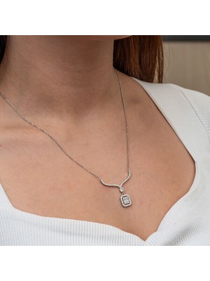 Baget Taşlı Gerdanlık 925 Ayar Gümüş Kadın Kolye