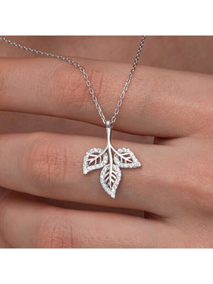 Yaprak Zirkon Taşlı 925 Ayar Gümüş Kadın Kolye