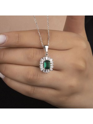 Elmas Zumrut  Zirkon TAŞLI925 Ayar Gümüüş Kadın Kolye