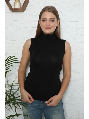 Bayan Sıfır Kol Yarım Balıkçı Yaka Body Siyah