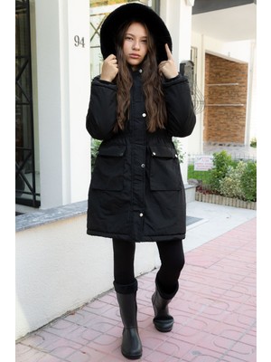 Siyah Kapaklı Cepli Içi Kürklü Çıkarılabilir Kapüşonlu Kız Çocuk Şişme Mont 21480